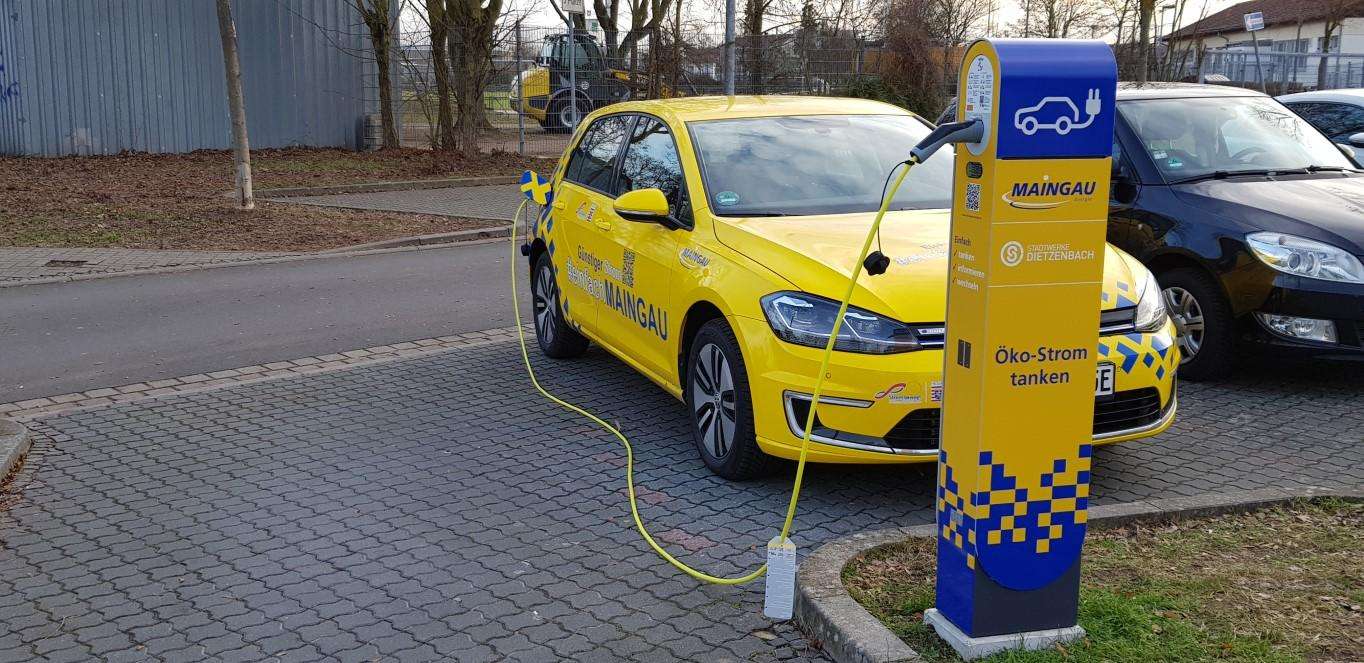 Stromtankstelle (02)