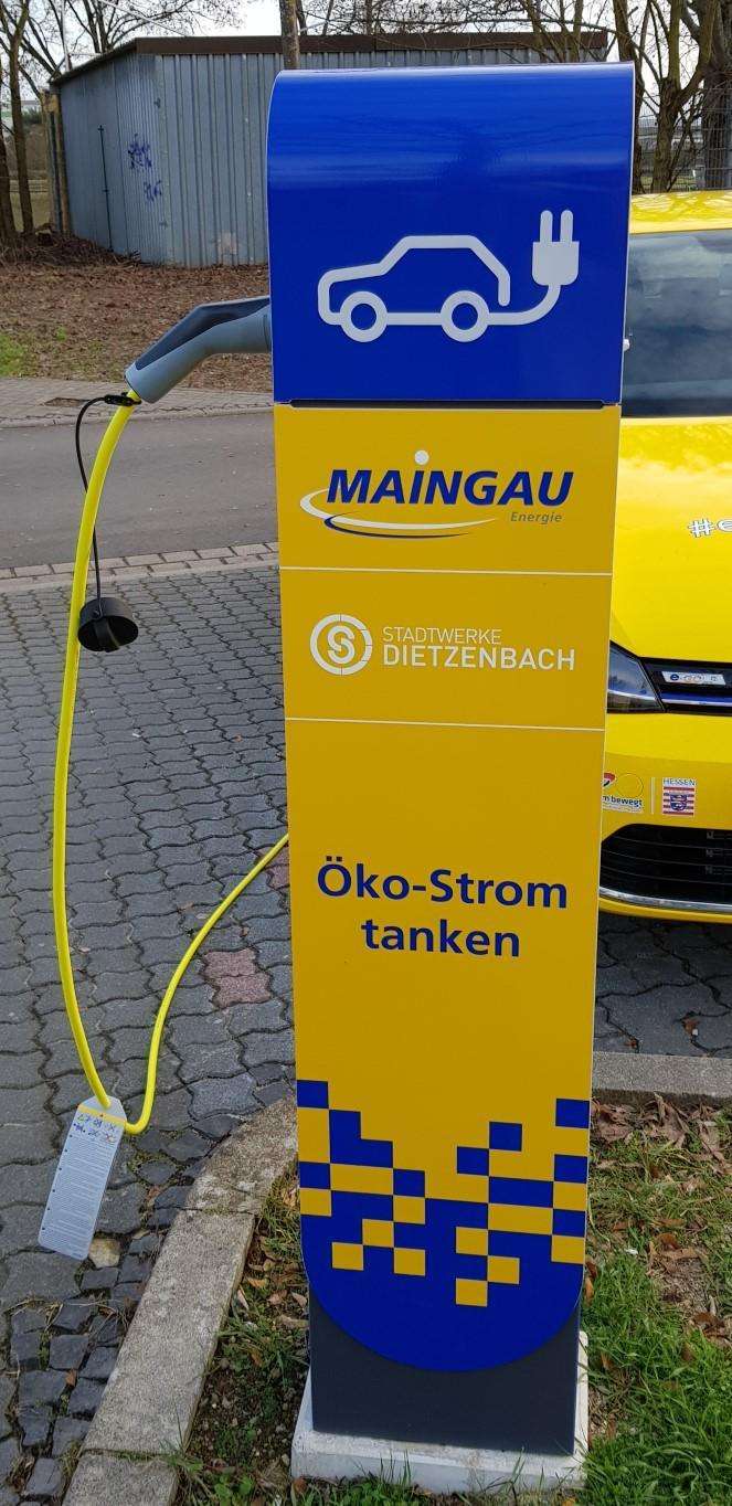 Stromtankstelle (04)